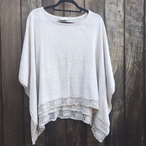🎉SALE🎉 Wraps poncho with lace trim